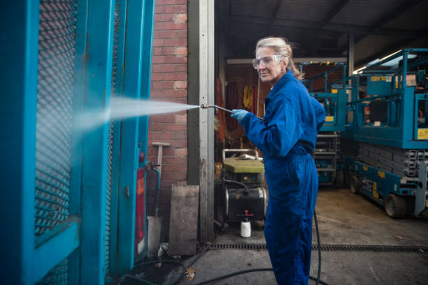 Best Rust Removal  in Manatee Road, FL